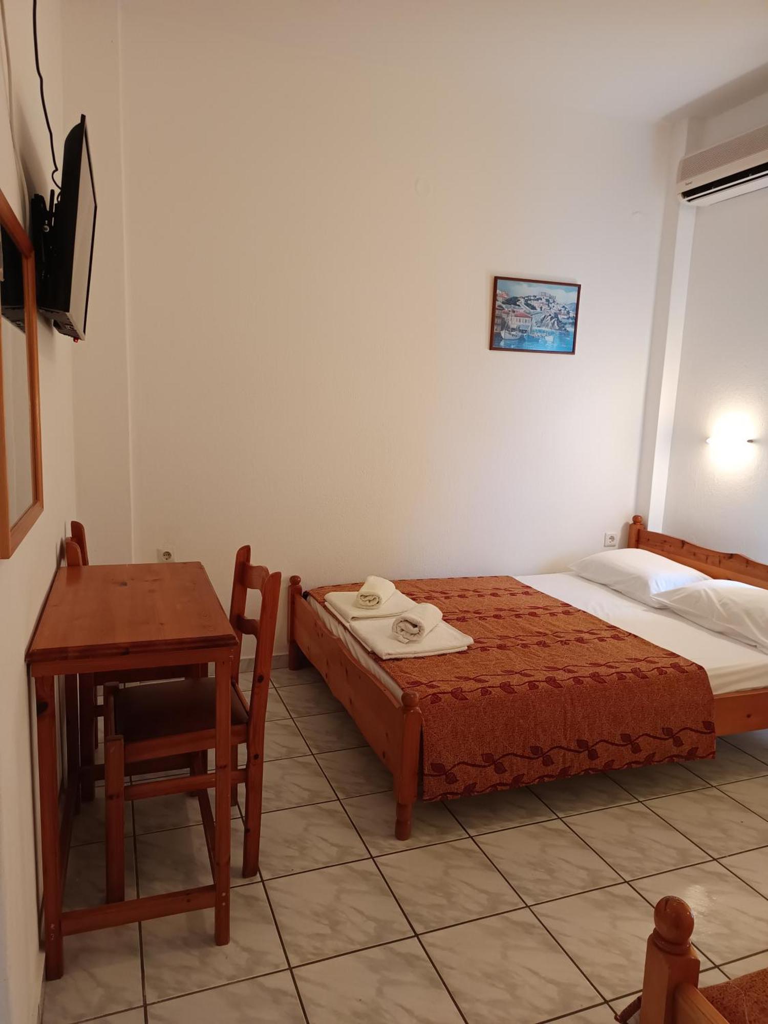 Olga Studios Olympiakí Aktí Екстериор снимка